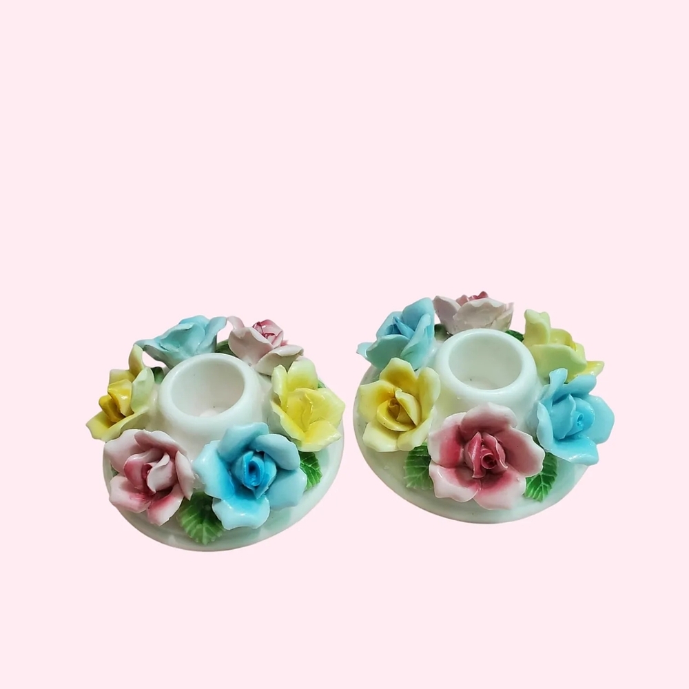 Pretty vintage flower candle holders